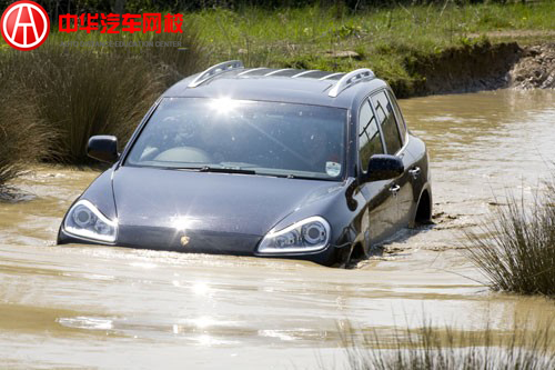 泡水車，事故車