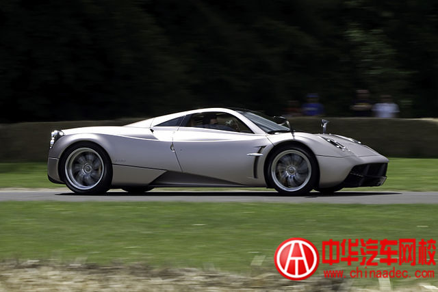 帕加尼Huayra