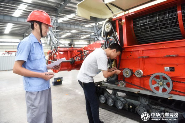 農(nóng)機修理工怎么報名？農(nóng)機修理工報名需要什么條件？@chinaadec.com