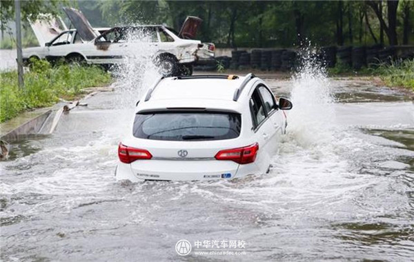 學(xué)會這一招 避免買到“泡水車”！@chinaadec.com